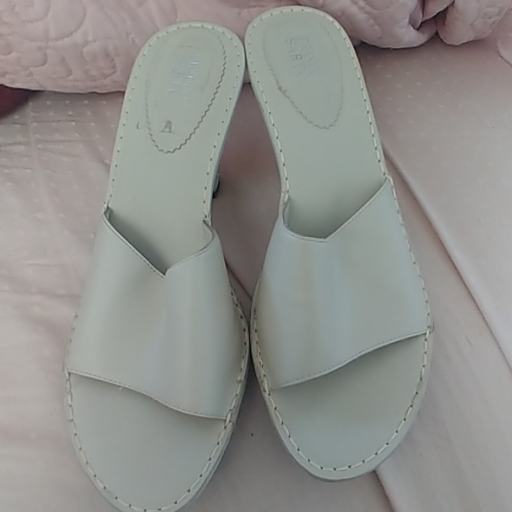 New 2" Off white slides 100%Leather